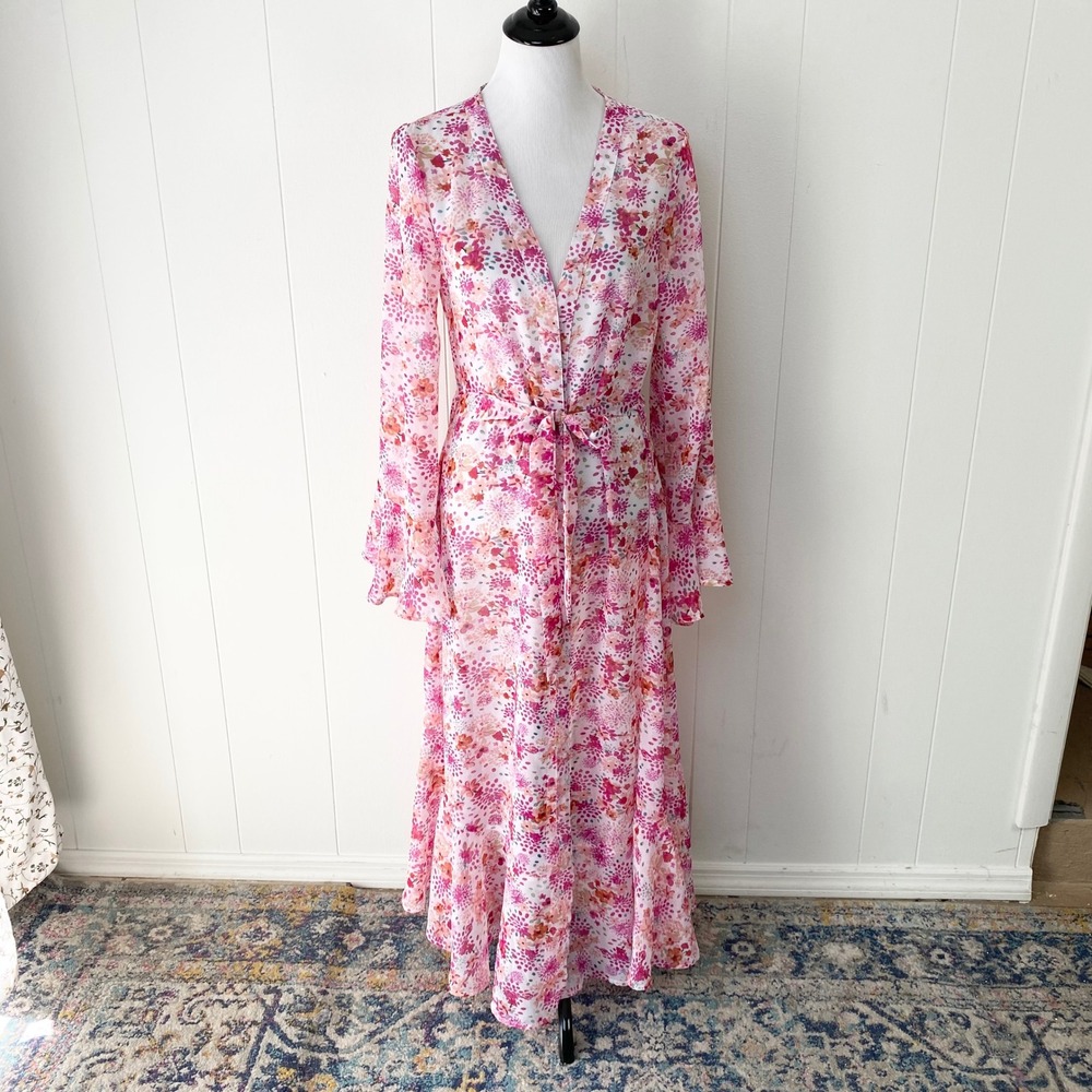 America & Beyond Pink Floral Sheer Tie Waist Bell Sleeve Robe Full Length Size L